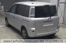 toyota sienta 2013 TE4740