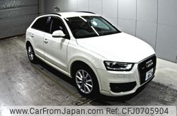 audi q3 2013 -AUDI 【大阪 302と3079】--Audi Q3 8UCCZF-WAUZZZ8U6DR012502---AUDI 【大阪 302と3079】--Audi Q3 8UCCZF-WAUZZZ8U6DR012502-