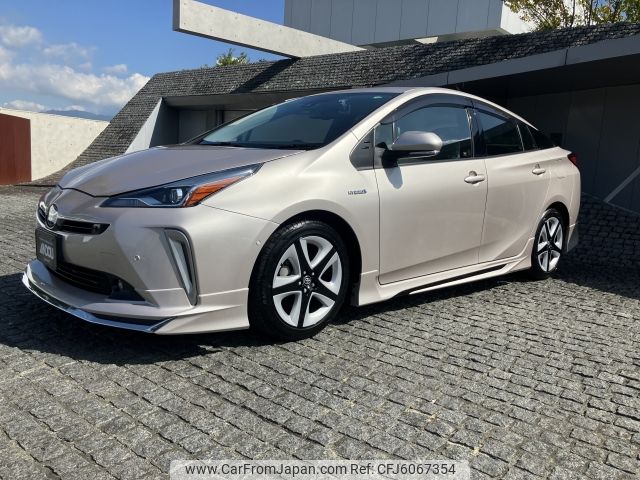 toyota prius 2019 -TOYOTA--Prius DAA-ZVW51--ZVW51-8053459---TOYOTA--Prius DAA-ZVW51--ZVW51-8053459- image 2