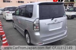 toyota voxy 2013 TE2275