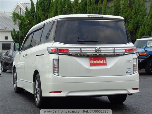 nissan elgrand 2012 CFJ0552925 image 2