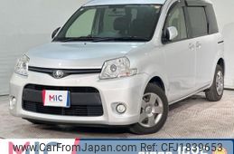 toyota sienta 2012 CFJ1839653