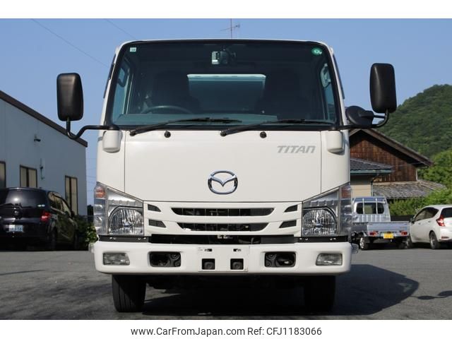 mazda titan 2017 GOO_NET_EXCHANGE_0230013A30250522W003 image 2