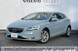 volvo v40 2017 CFJ1468438