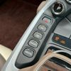 aston-martin vantage 2021 quick_quick_7BA-AM601_SCFSLGAW2LGN04896 image 16