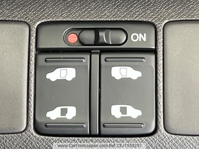 honda stepwagon 2012 CFJ1553257 image 2