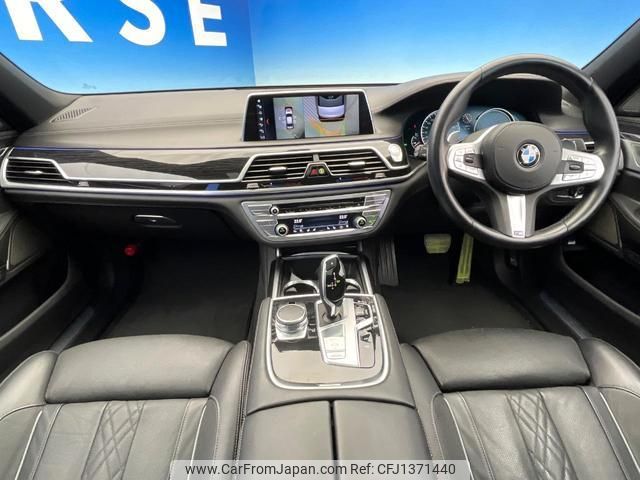 bmw 7-series 2017 quick_quick_7C30_WBA7C62070G264388 image 2