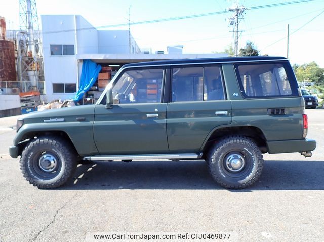 toyota land-cruiser-prado 1991 24230510 image 2