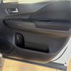 nissan serena 2016 CARSENSOR_JP_AU6290223645 image 35
