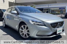 volvo v40 2016 CFJ1546875