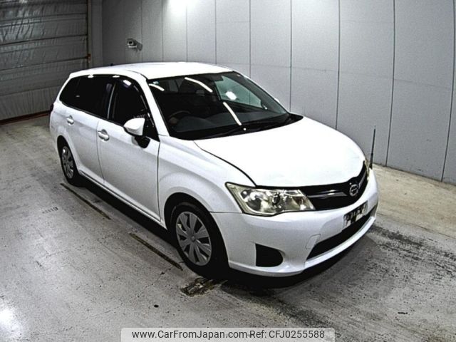 toyota corolla-fielder 2012 -TOYOTA--Corolla Fielder NZE161G-7022706---TOYOTA--Corolla Fielder NZE161G-7022706- image 1