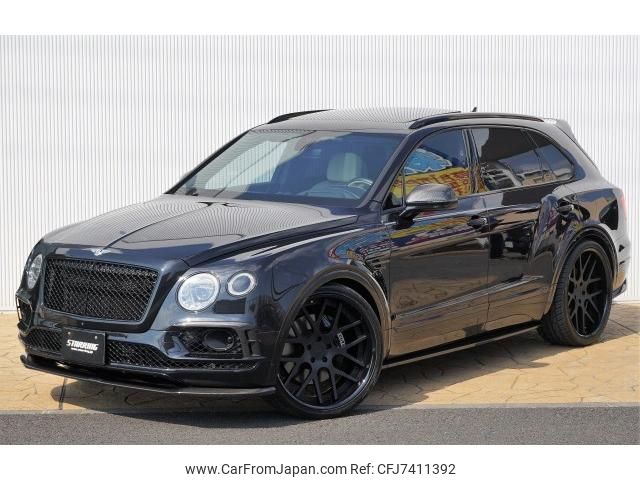 bentley bentayga 2017 quick_quick_ABA-BADDB_SJAAB14V9HC015165 image 1