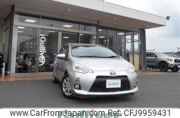 toyota aqua 2014 -TOYOTA--AQUA DAA-NHP10--NHP10-6250909---TOYOTA--AQUA DAA-NHP10--NHP10-6250909-