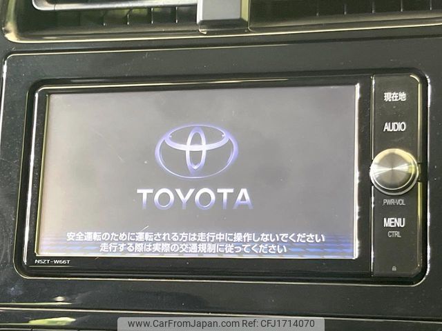 toyota prius 2016 CFJ1714070 image 2