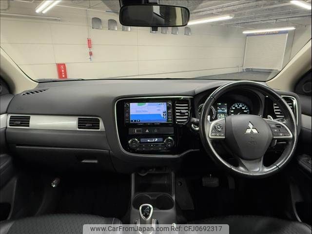 mitsubishi outlander-phev 2013 -MITSUBISHI--Outlander PHEV DLA-GG2W--GG2W-0008789---MITSUBISHI--Outlander PHEV DLA-GG2W--GG2W-0008789- image 2