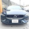 volvo v60 2023 CFJ1802833 image 12