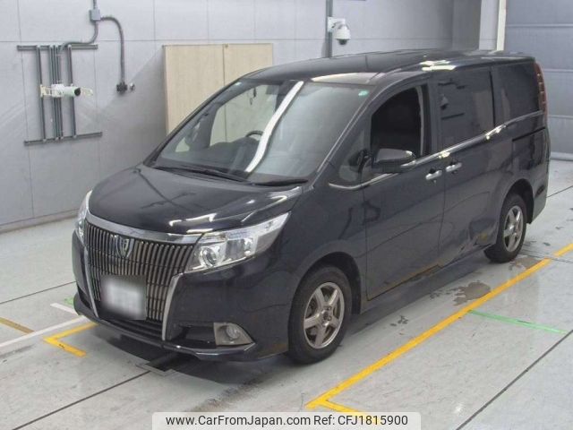 toyota esquire 2015 CFJ1815900 image 1