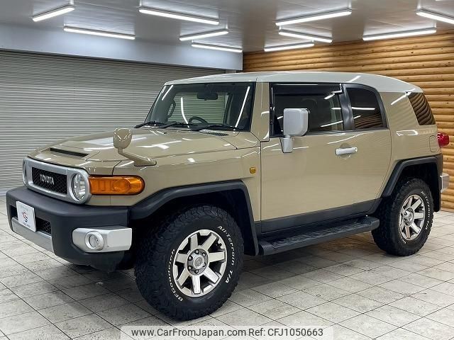 toyota fj-cruiser 2015 quick_quick_CBA-GSJ15W_GSJ15-0130259 image 1
