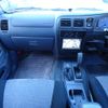 toyota hilux-sports-pick-up 2002 CFJ1489040 image 34