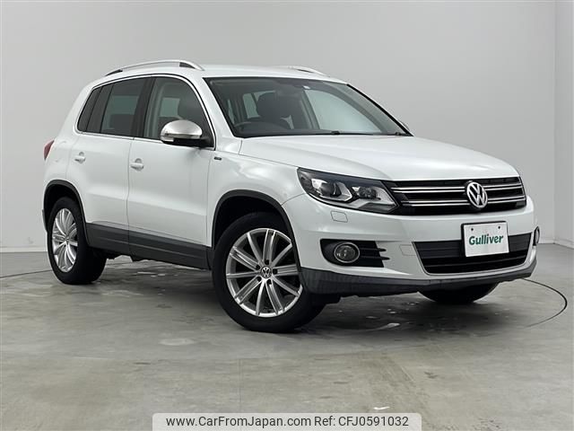 volkswagen tiguan 2016 -VOLKSWAGEN--VW Tiguan DBA-5NCTH--WVGZZZ5NZFW087054---VOLKSWAGEN--VW Tiguan DBA-5NCTH--WVGZZZ5NZFW087054- image 1