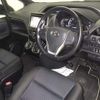 toyota voxy 2016 -TOYOTA--Voxy ZRR80W--0255592---TOYOTA--Voxy ZRR80W--0255592- image 5