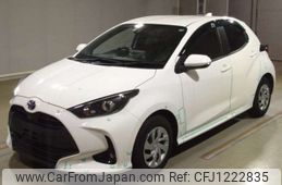 toyota yaris 2022 -TOYOTA--Yaris 6AA-MXPH10--MXPH10-2090034---TOYOTA--Yaris 6AA-MXPH10--MXPH10-2090034-