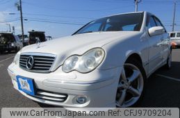mercedes-benz c-class 2005 REALMOTOR_Y2024040176F-12