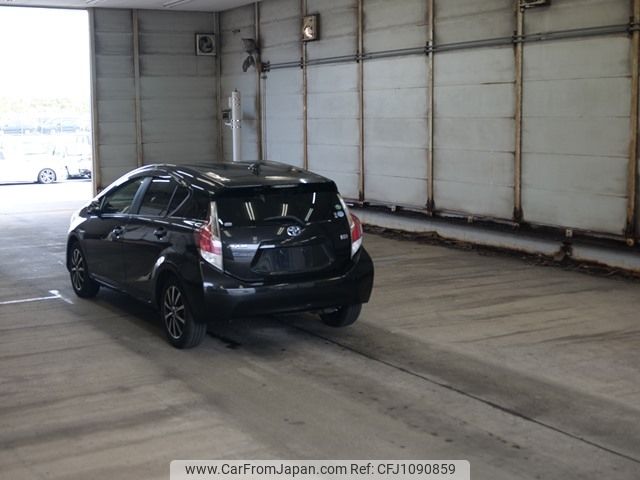 toyota aqua 2016 -TOYOTA--AQUA NHP10-2539174---TOYOTA--AQUA NHP10-2539174- image 2