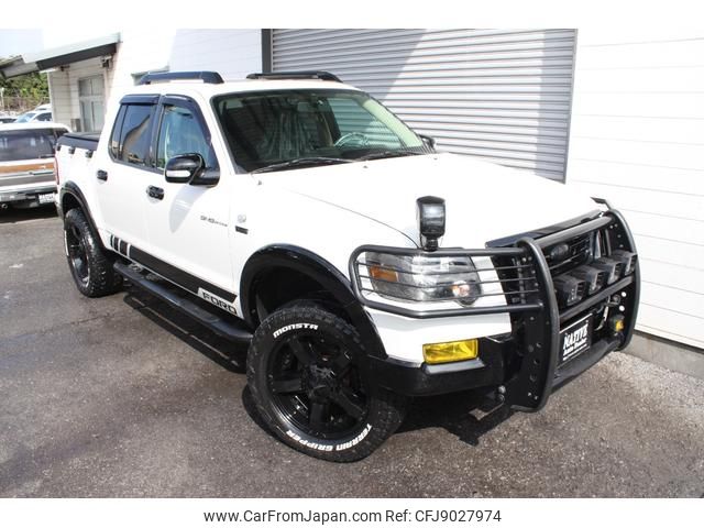 Used FORD EXPLORER SPORT TRAC 2011/May CFJ9027974 in good