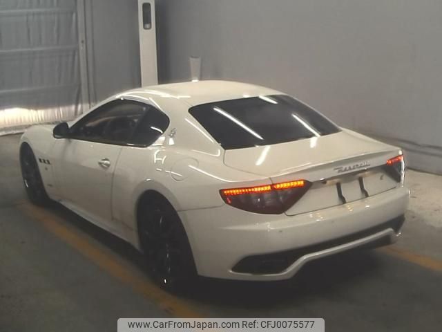 maserati granturismo 2013 -MASERATI--Maserati GranTurismo ZAMUH45J000078041---MASERATI--Maserati GranTurismo ZAMUH45J000078041- image 2