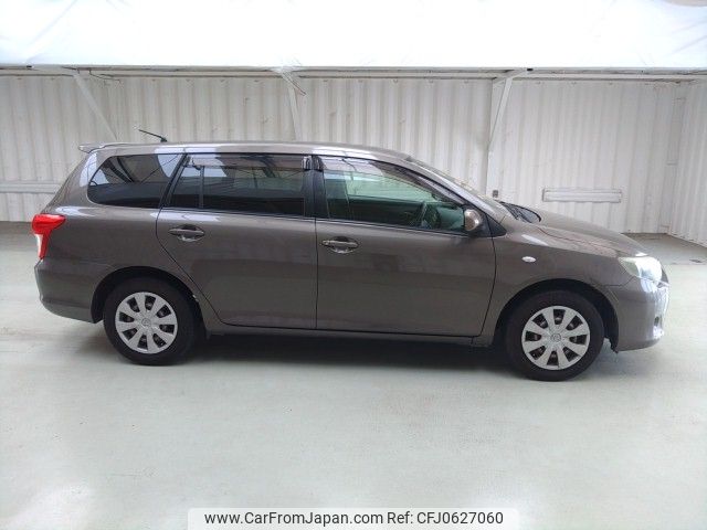 toyota corolla-fielder 2010 ENHANCEAUTO_1_ea292957 image 2