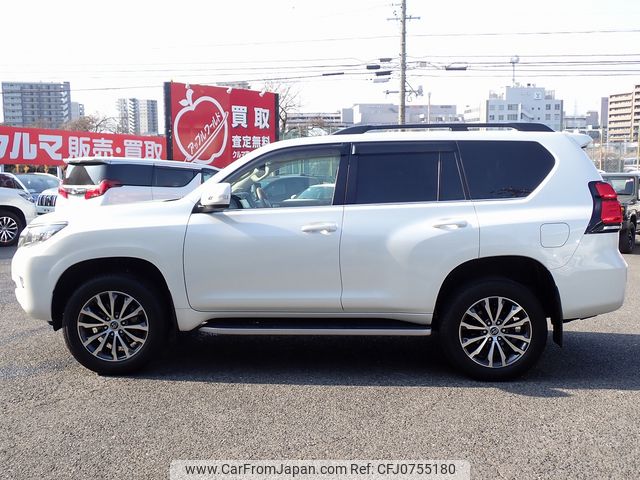 toyota land-cruiser-prado 2021 25522403 image 2