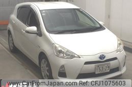 toyota aqua 2013 -TOYOTA--AQUA NHP10-2157569---TOYOTA--AQUA NHP10-2157569-