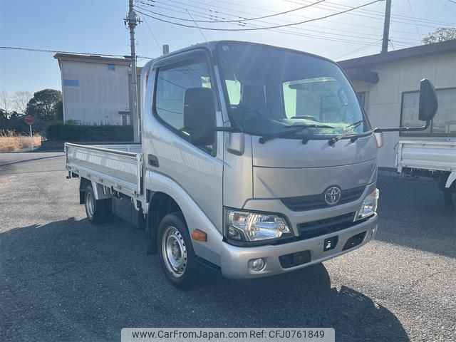 toyota dyna-truck 2017 GOO_NET_EXCHANGE_0403895A30250125W002 image 1