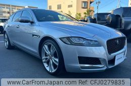 jaguar xf 2018 -JAGUAR--Jaguar XF Series DBA-JBS2XC--SAJBB2AX1JCY62767---JAGUAR--Jaguar XF Series DBA-JBS2XC--SAJBB2AX1JCY62767-