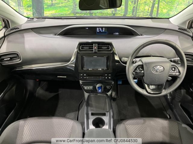 toyota prius 2019 quick_quick_ZVW55_ZVW55-6010484 image 2