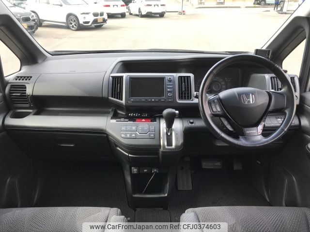 honda stepwagon 2011 -HONDA--Stepwgn DBA-RK5--RK5-1114597---HONDA--Stepwgn DBA-RK5--RK5-1114597- image 2