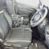 nissan serena 2023 CFJ1798004 image 8
