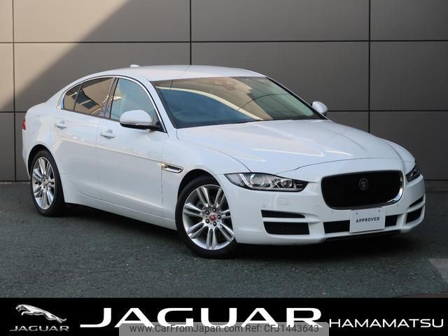 jaguar xe 2017 quick_quick_JA2NA_SAJAB4AN3JCP22743 image 1