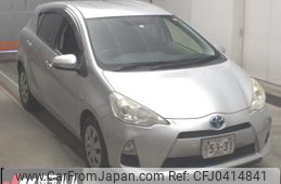 toyota aqua 2013 -TOYOTA--AQUA NHP10-2267881---TOYOTA--AQUA NHP10-2267881-