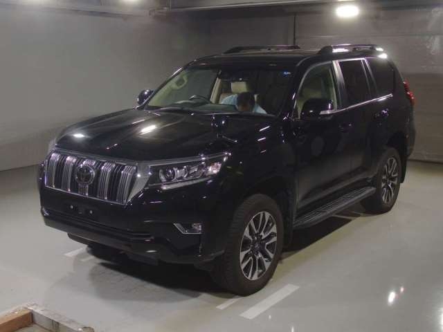 2023 Toyota Land Cruiser Prado 3BA-TRJ150W 4WD - Car Price $30,778