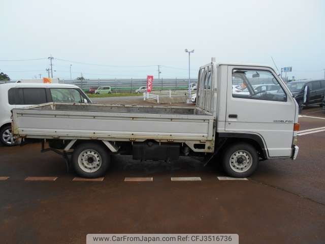 レトロ　ISUZU トレーラー　1991年製　ダンロップ　貴重　レア 1988 Isuzu Trooper | Worldwide Vintage Autos