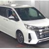 toyota noah 2019 -TOYOTA--Noah DBA-ZRR80W--ZRR80W-0573021---TOYOTA--Noah DBA-ZRR80W--ZRR80W-0573021- image 1