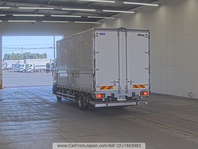 isuzu forward 2016 CFJ1865982 image 2