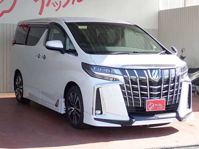 toyota alphard 2018 18340406 image 1