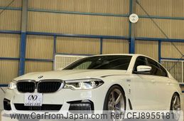 car_b3c4334d-9ef7-4cb1-a3ae-