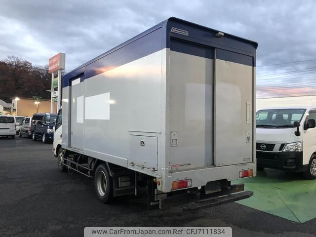 hino dutro 2015 CFJ7111834 image 2