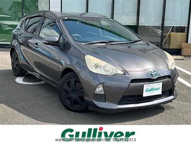 toyota aqua 2012 CFJ1812413 image 1