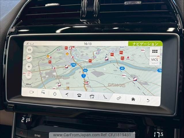 jaguar xe 2017 CFJ1819431 image 2