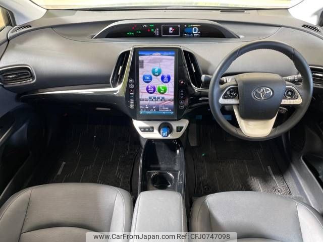 toyota prius-phv 2018 -TOYOTA--Prius PHV DLA-ZVW52--ZVW52-3073701---TOYOTA--Prius PHV DLA-ZVW52--ZVW52-3073701- image 2